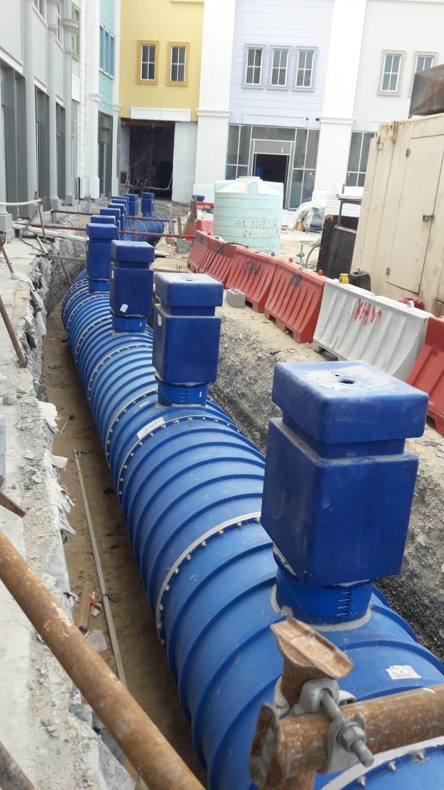 R-10 HDPE duct laid in its trench
