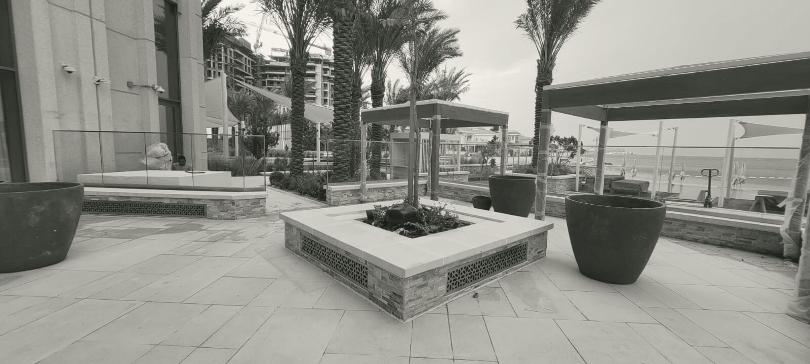 La Méditerranée Robuchon terrace beside the sea